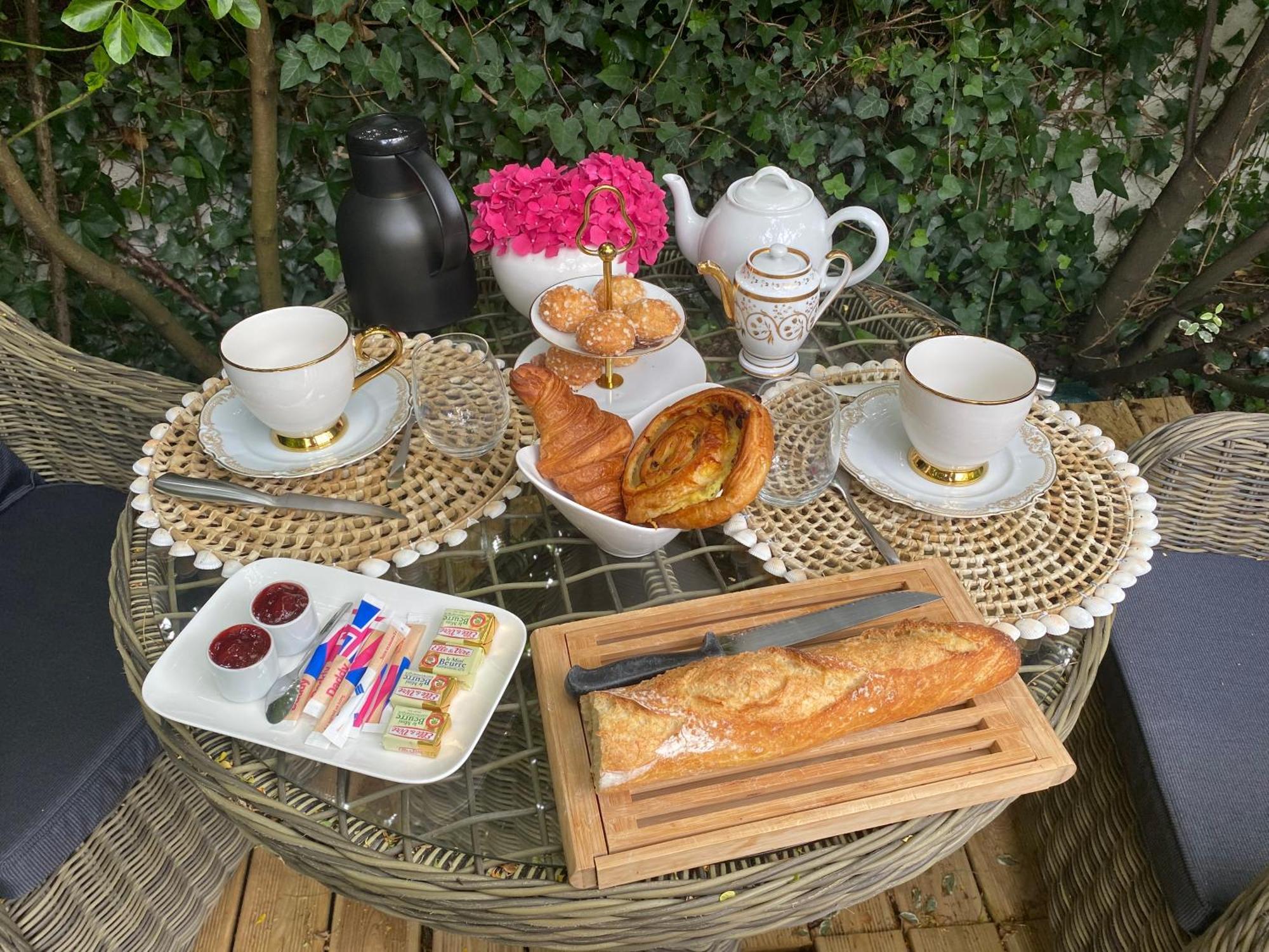 Chez Patou Acomodação com café da manhã Laval  Exterior foto